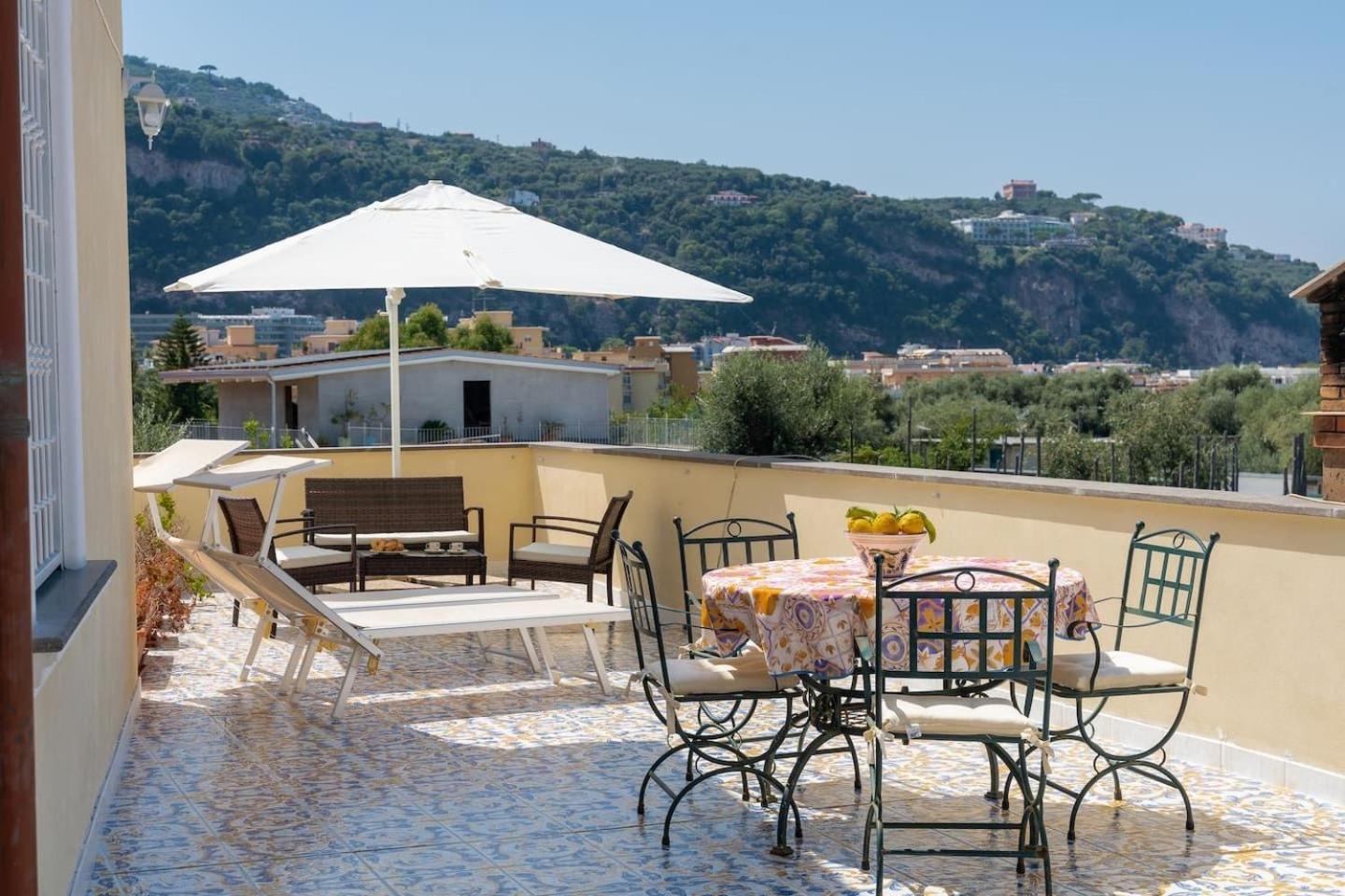 Sorrento Realty Holidays Pinnidys House Kültér fotó