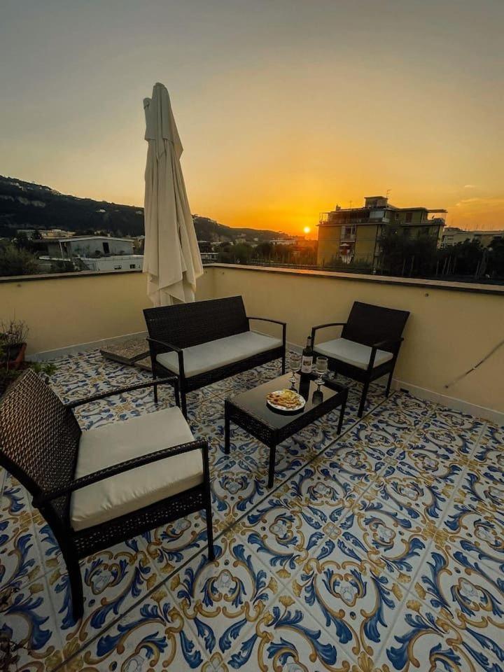Sorrento Realty Holidays Pinnidys House Kültér fotó